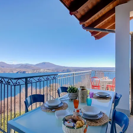 Apartmán Penthouse The Magnifique View - Happy Stresa