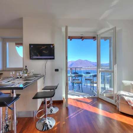 Penthouse The Magnifique View - Happy *