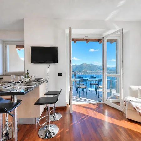 Penthouse The Magnifique View - Happy Апартаменти *