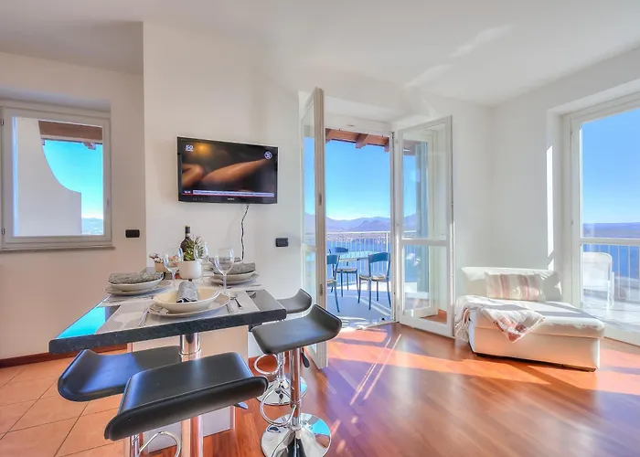 Penthouse The Magnifique View - Happy Apartman *