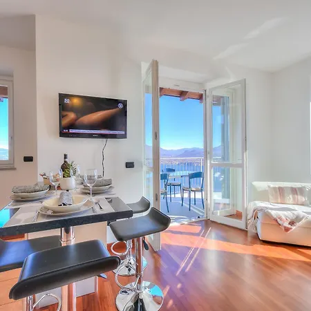 Penthouse The Magnifique View - Happy Апартаменты *